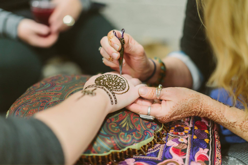 Smoothie Bowls and Henna