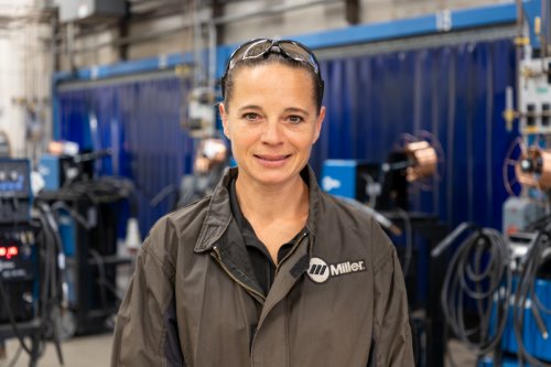 Welding instructor receives regional higher education award