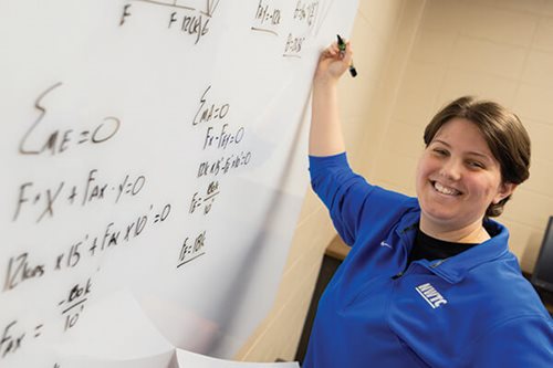 Math, science, engineering, advanced technology – music to your ears, right? We get it. Join us in our real world learning and prototyping labs, and we'll help you prepare for an amazing STEM career or a strong start to your bachelor's degree.