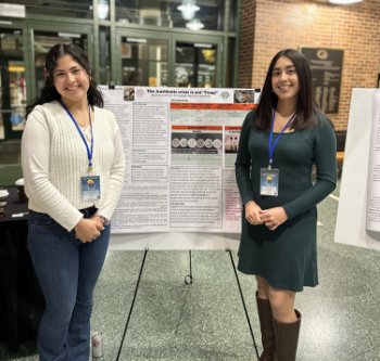 Tiny Earth Winter Symposium at Lambeau Field offers giant  perspective on antibiotic discovery