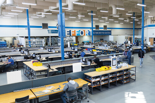 Electro-Mechanical lab on the Green Bay campus