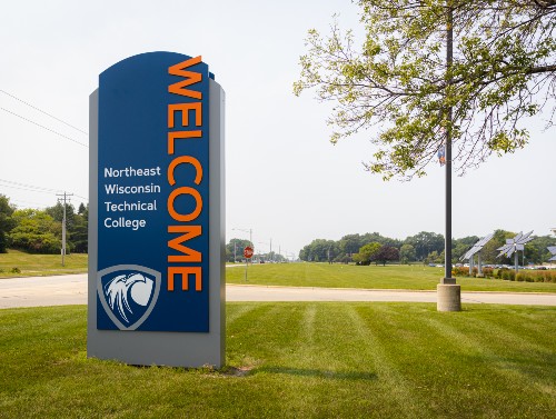 NWTC welcome sign in front of campus.