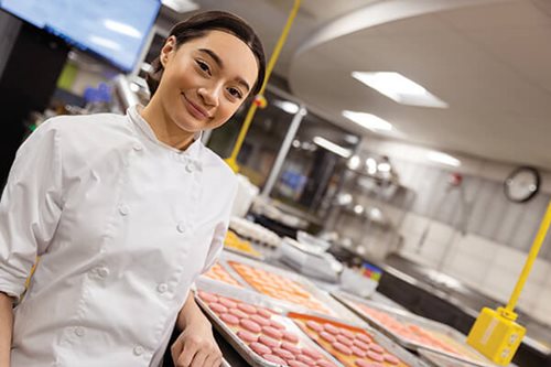 It's time to advance your hospitality career. Get in-demand skills in culinary arts, management, lodging and event planning that can take you to hotels and restaurants across the country or around the globe. You've got the determination. We've got the hospitality industry experts who share your passion. Sounds like a perfect match.<br />

