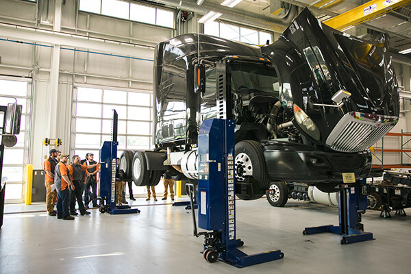 Diesel lab on the Green Bay Campus