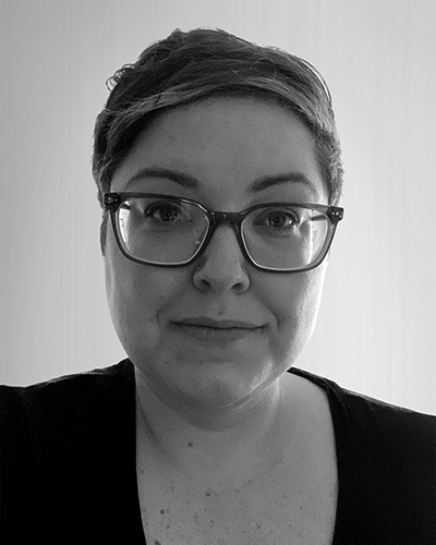 Lisa Wicka Headshot
